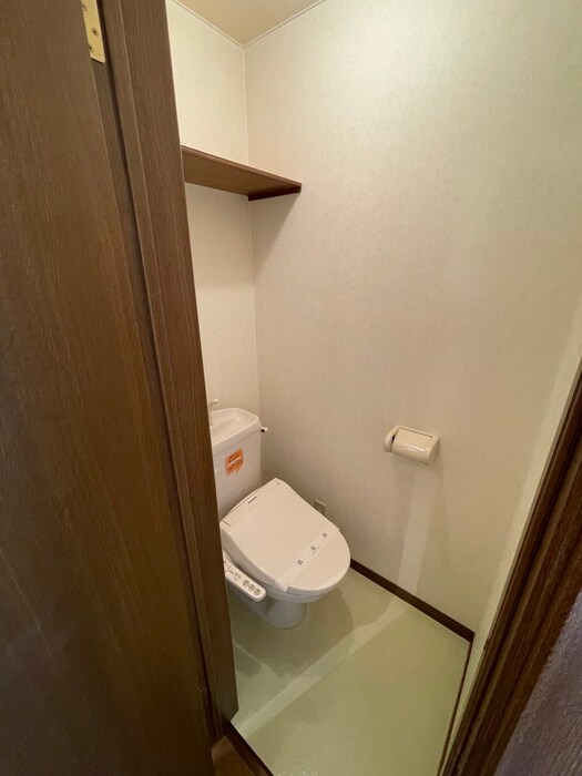 物件内観写真13　(トイレ)