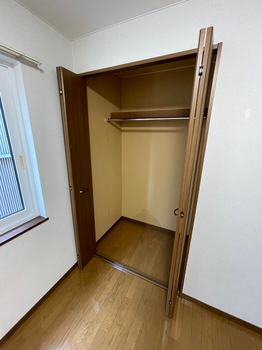 物件内観写真15　(収納)