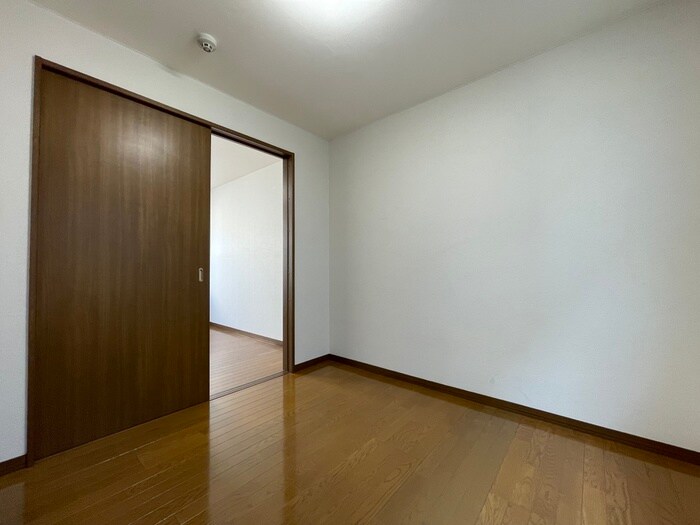 物件内観写真21　(居室)