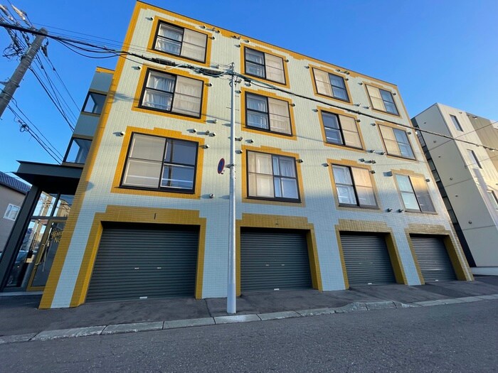 物件外観写真1　(外観写真)