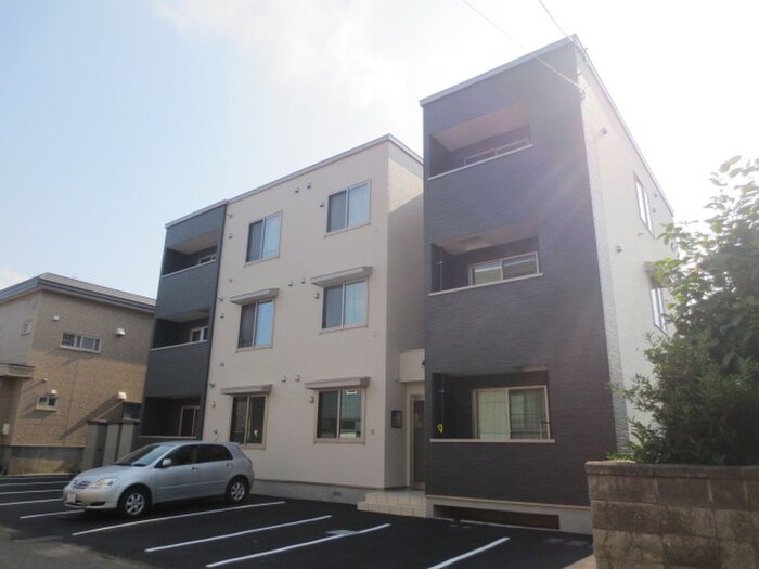 物件外観写真2　(外観写真)