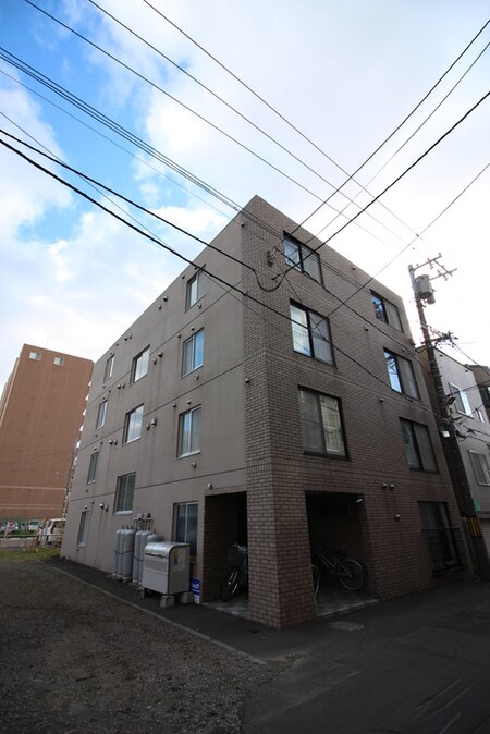 サンシャリエ南５条外観写真