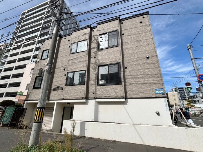 物件外観写真2　(外観写真)