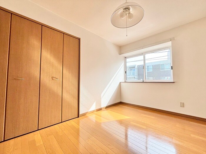 物件内観写真11　(居室)