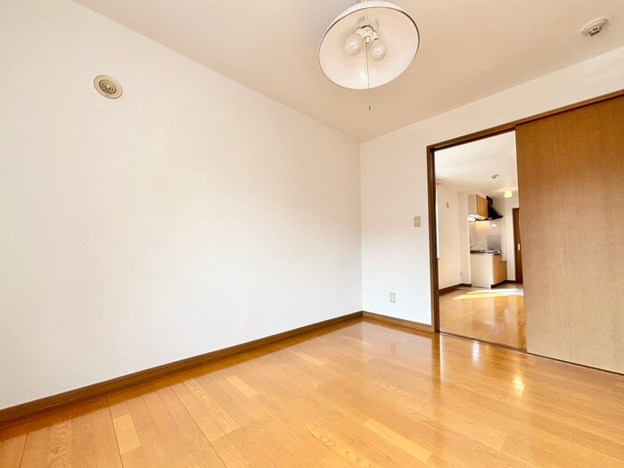 物件内観写真12　(居室)