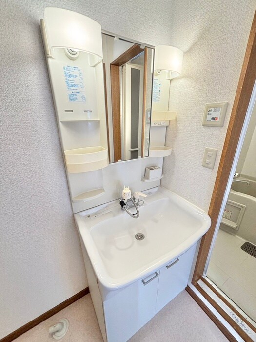 物件内観写真17　(洗面)