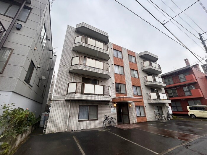 物件外観写真2　(外観写真)