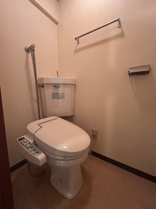 物件内観写真13　(トイレ)