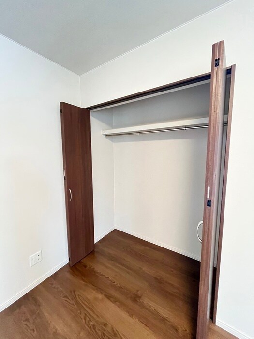 物件内観写真15　(収納)