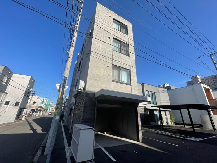 物件外観写真2　(外観写真)