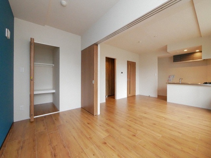 物件内観写真11　(居室)