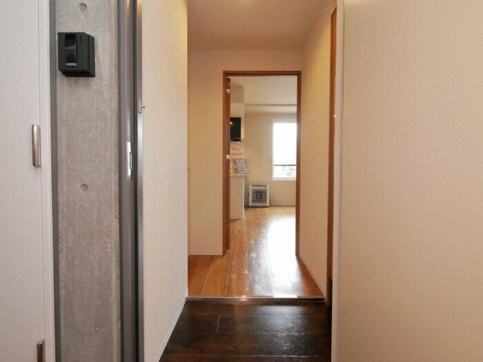 物件内観写真20　(玄関)