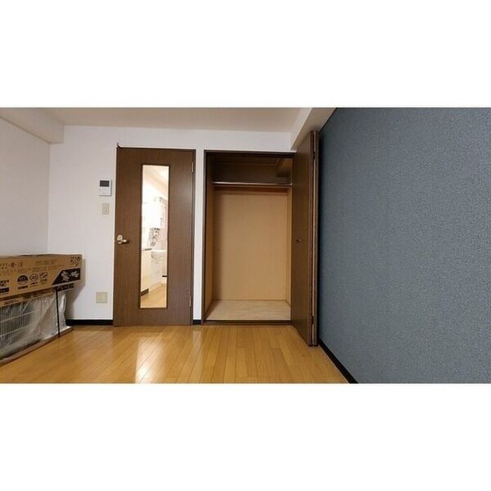 物件内観写真10　(収納)