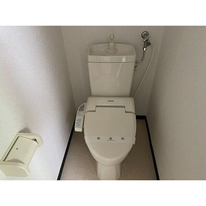 物件内観写真12　(トイレ)