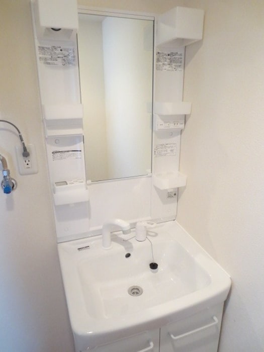 物件内観写真12　(洗面)