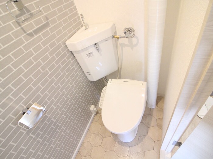 物件内観写真15　(トイレ)