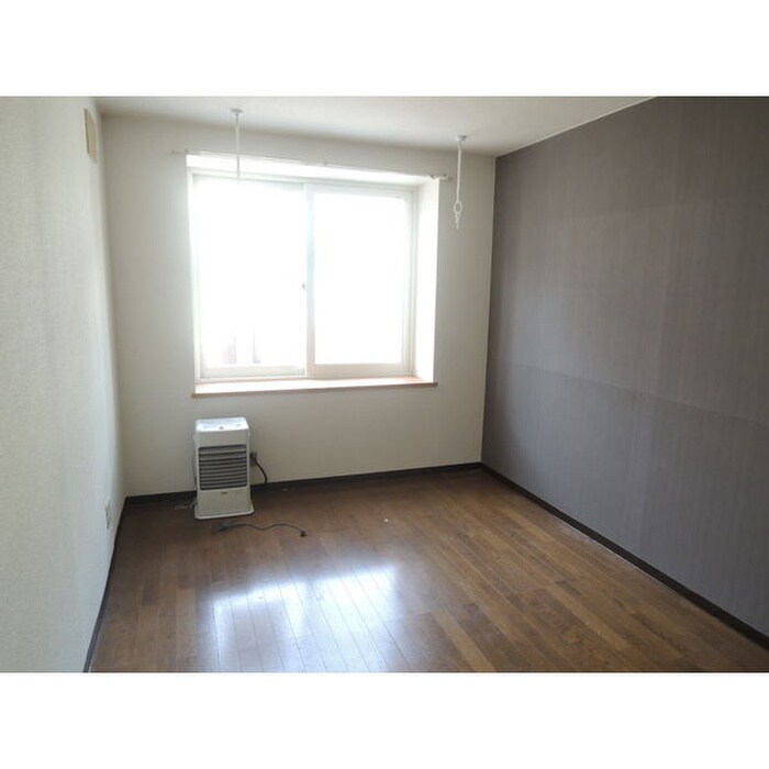 物件内観写真4　(居室)