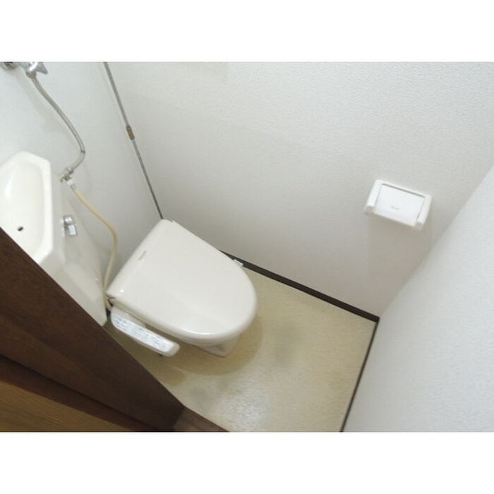 物件内観写真8　(トイレ)