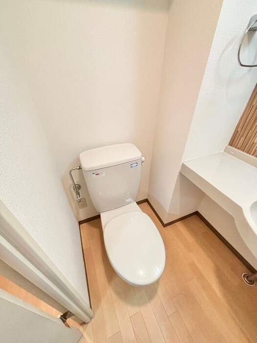 物件内観写真15　(トイレ)