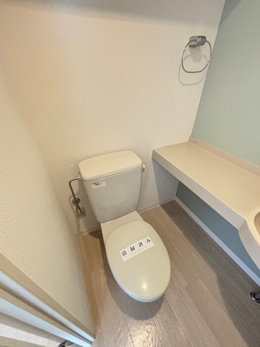 物件内観写真15　(トイレ)