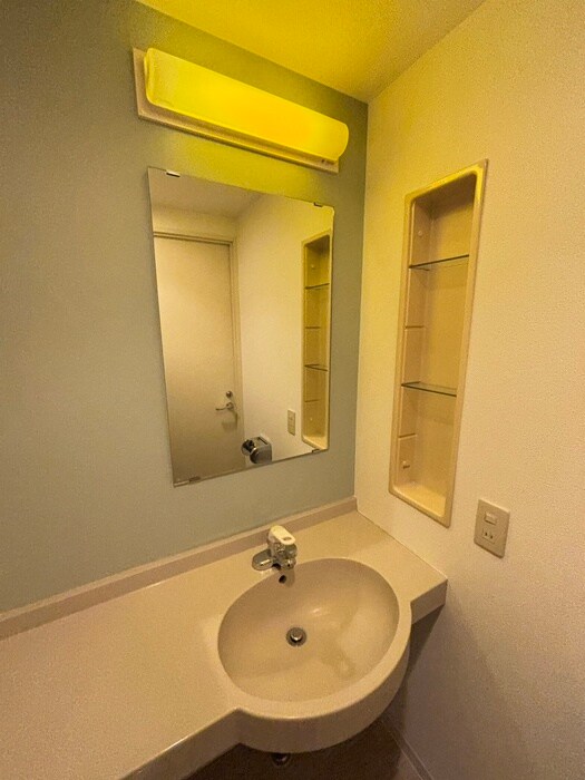 物件内観写真16　(洗面)