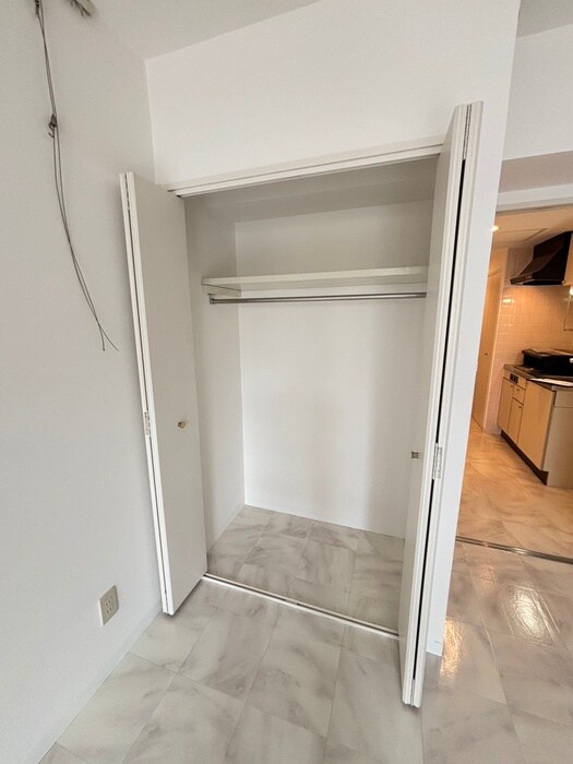 物件内観写真16　(収納)