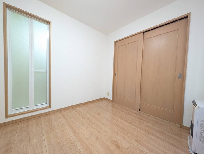 物件内観写真10　(居室)