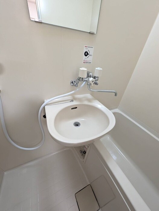 物件内観写真14　(洗面)