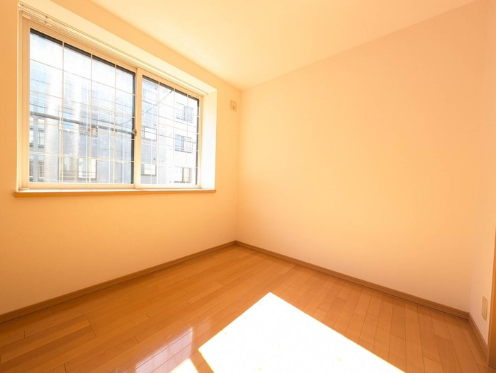 物件内観写真17　(居室)