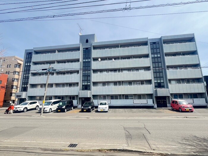 物件外観写真2　(外観写真)