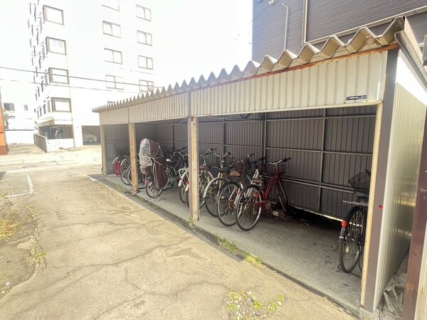 駐輪場