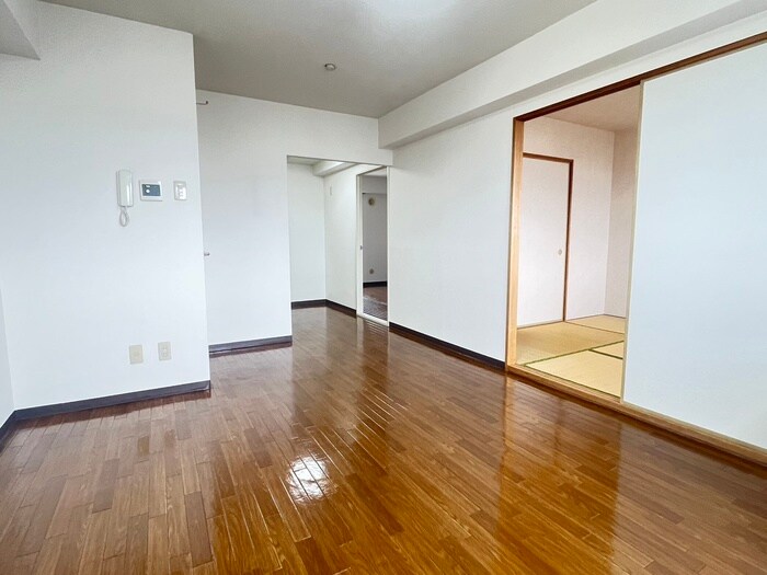 物件内観写真10　(居室)