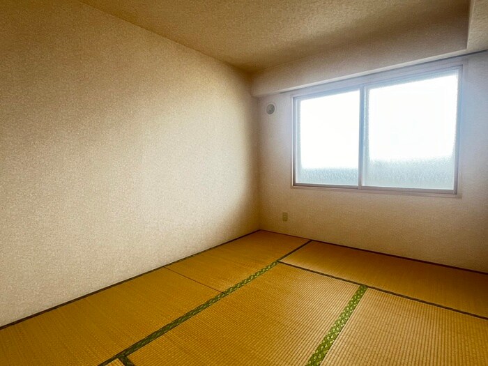 物件内観写真18　(居室)