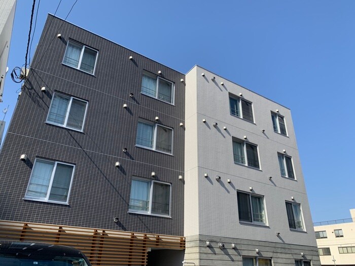 物件外観写真2　(外観写真)