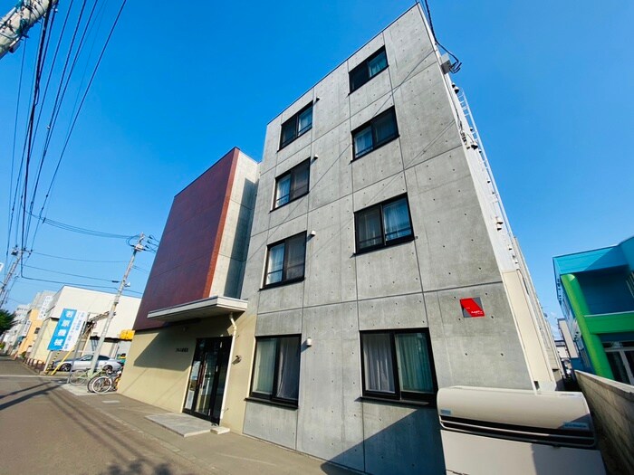 物件外観写真1　(外観写真)