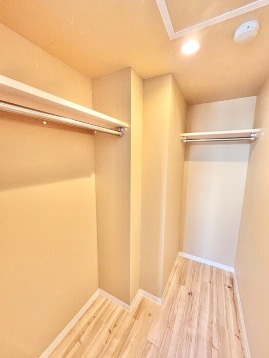 物件内観写真18　(収納)