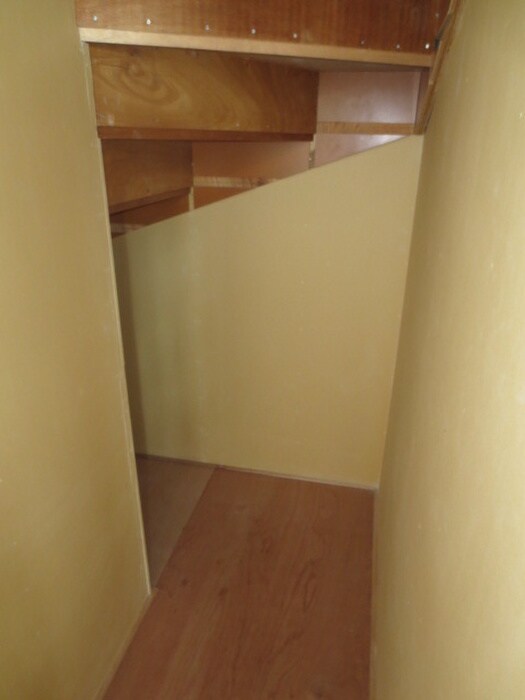 物件内観写真12　(収納)