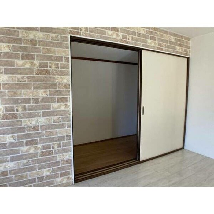 物件内観写真9　(収納)