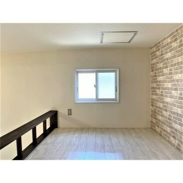 物件内観写真10　(ロフト)