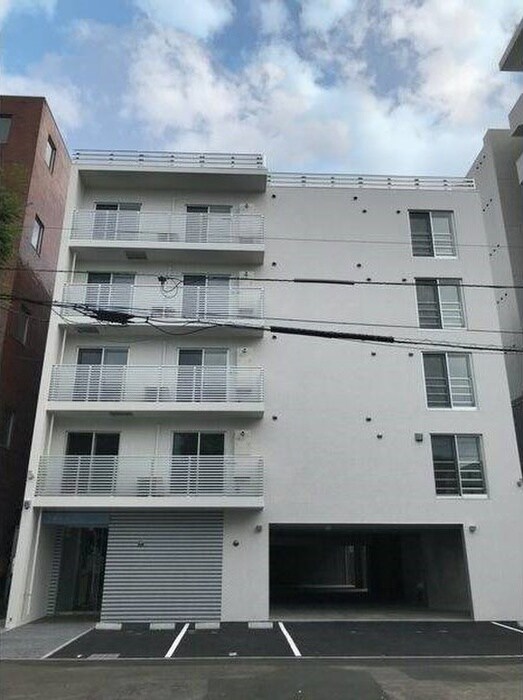 物件外観写真1　(外観写真)