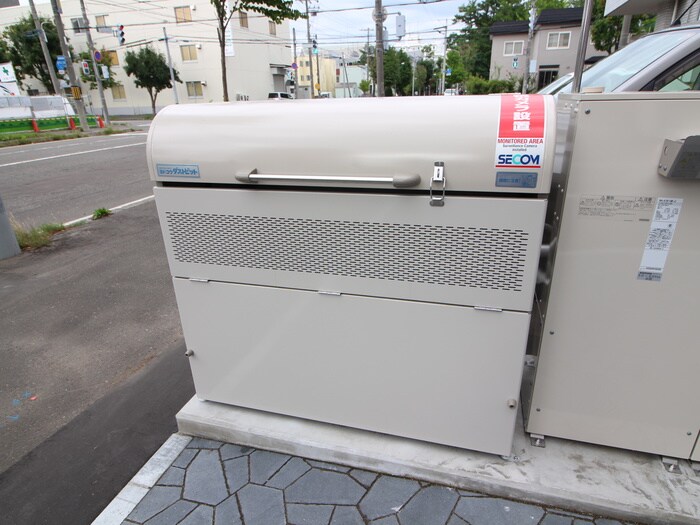 物件外観写真4　(建物設備)