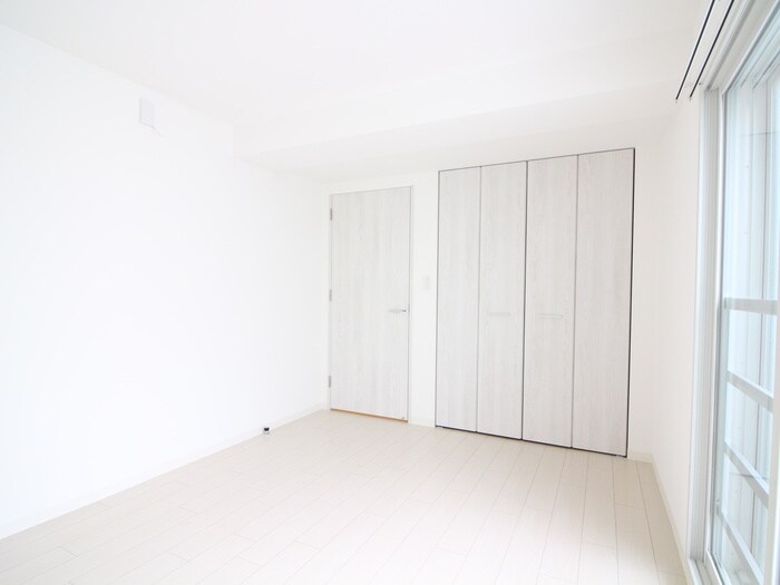 物件内観写真11　(居室)