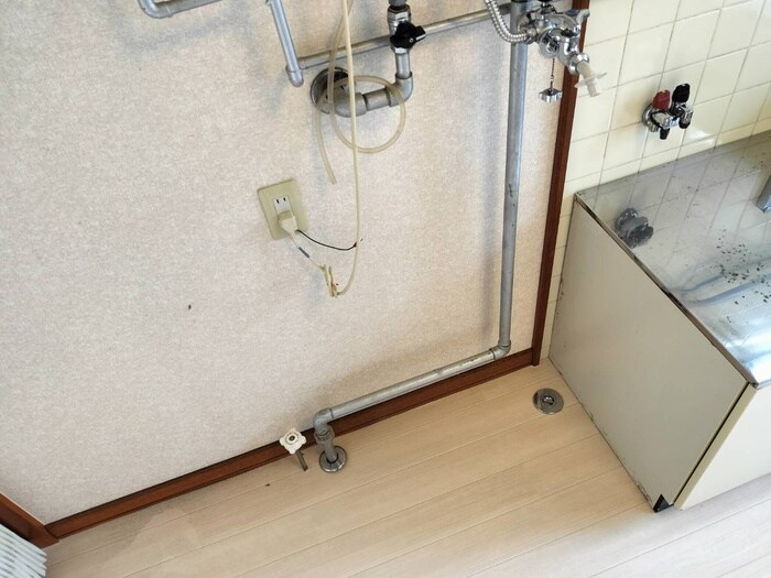 物件内観写真18　(洗濯機置場)
