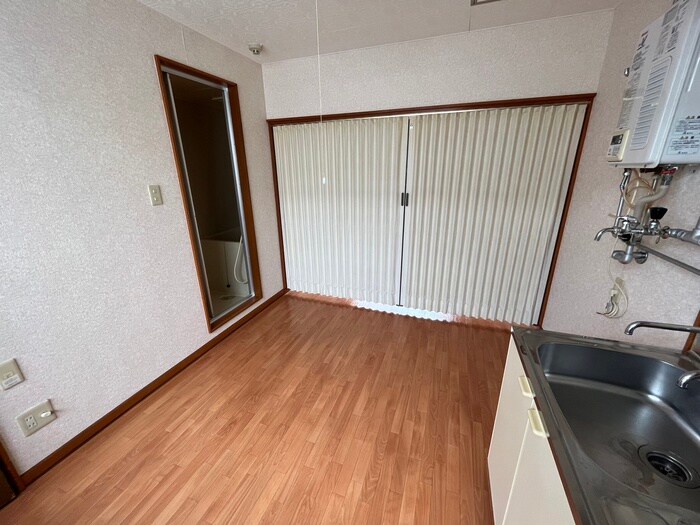 物件内観写真20　(居室)