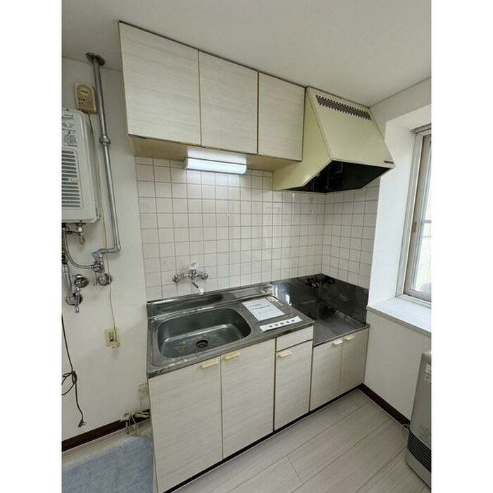 物件内観写真4　(キッチン)