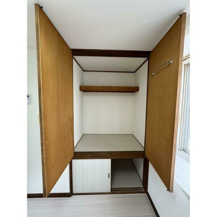 物件内観写真6　(収納)