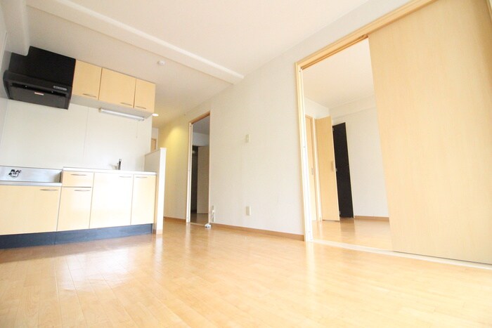 物件内観写真9　(居室)