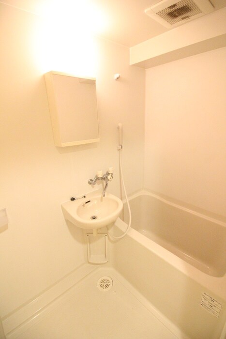 物件内観写真12　(バス／シャワールーム等)