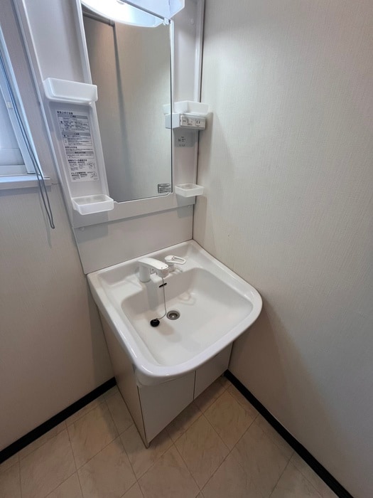 物件内観写真16　(洗面)