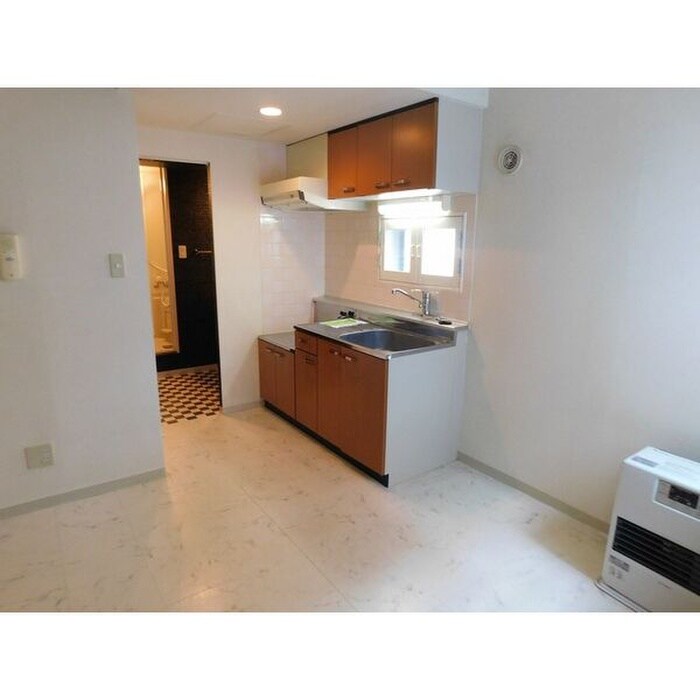 物件内観写真4　(居室)